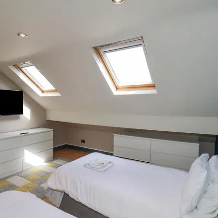32 Ashville Avenue Holiday home *