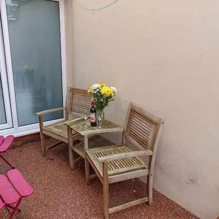 펜션 32 Ashville Avenue