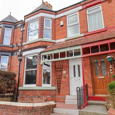 32 Ashville Avenue