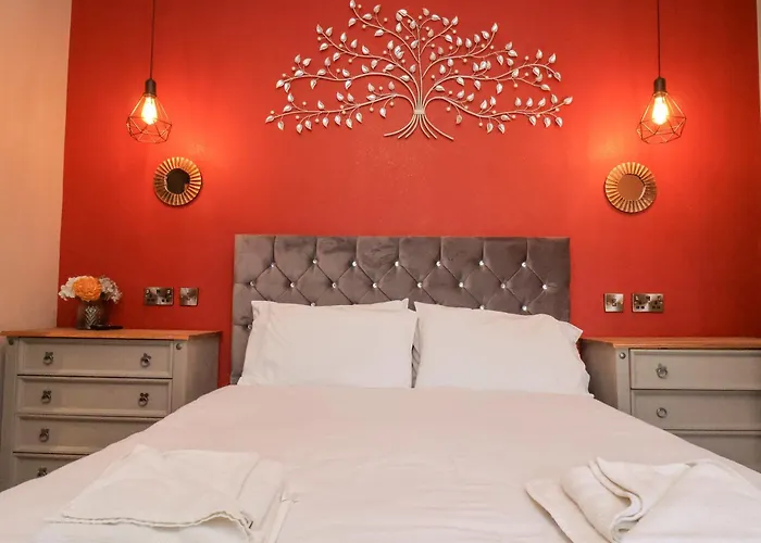 32 Ashville Avenue Scarborough