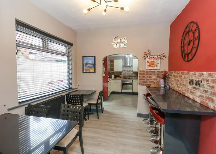 32 Ashville Avenue Tatil Evi