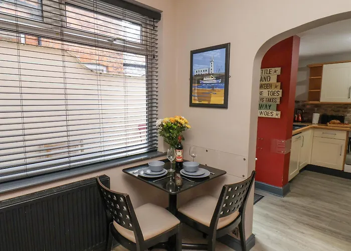 32 Ashville Avenue Tatil Evi *